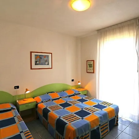 Apartment Tigli Lido Altanea