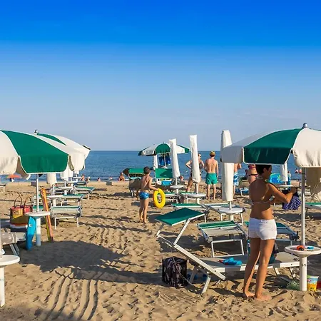 Tigli Lido Altanea Caorle