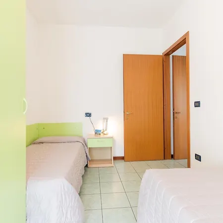 Tigli Lido Altanea Apartment Caorle